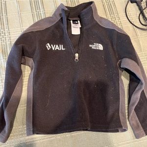 North face vail boys quarter zip sweatshirt